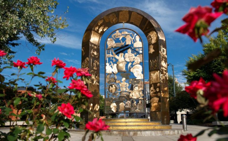 06_pv_dt_gso_BC8U4740-1288x800-1024x636