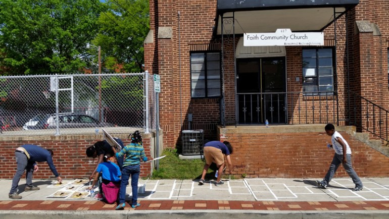 'Hopscotch' 02 - Augustina Woodgate